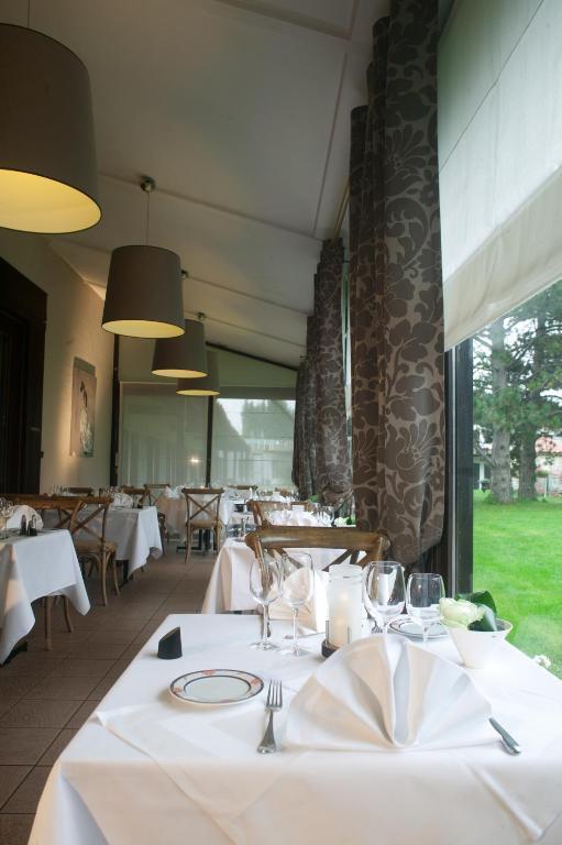 Logis Hotel & Restaurant - Lensotel Екстериор снимка